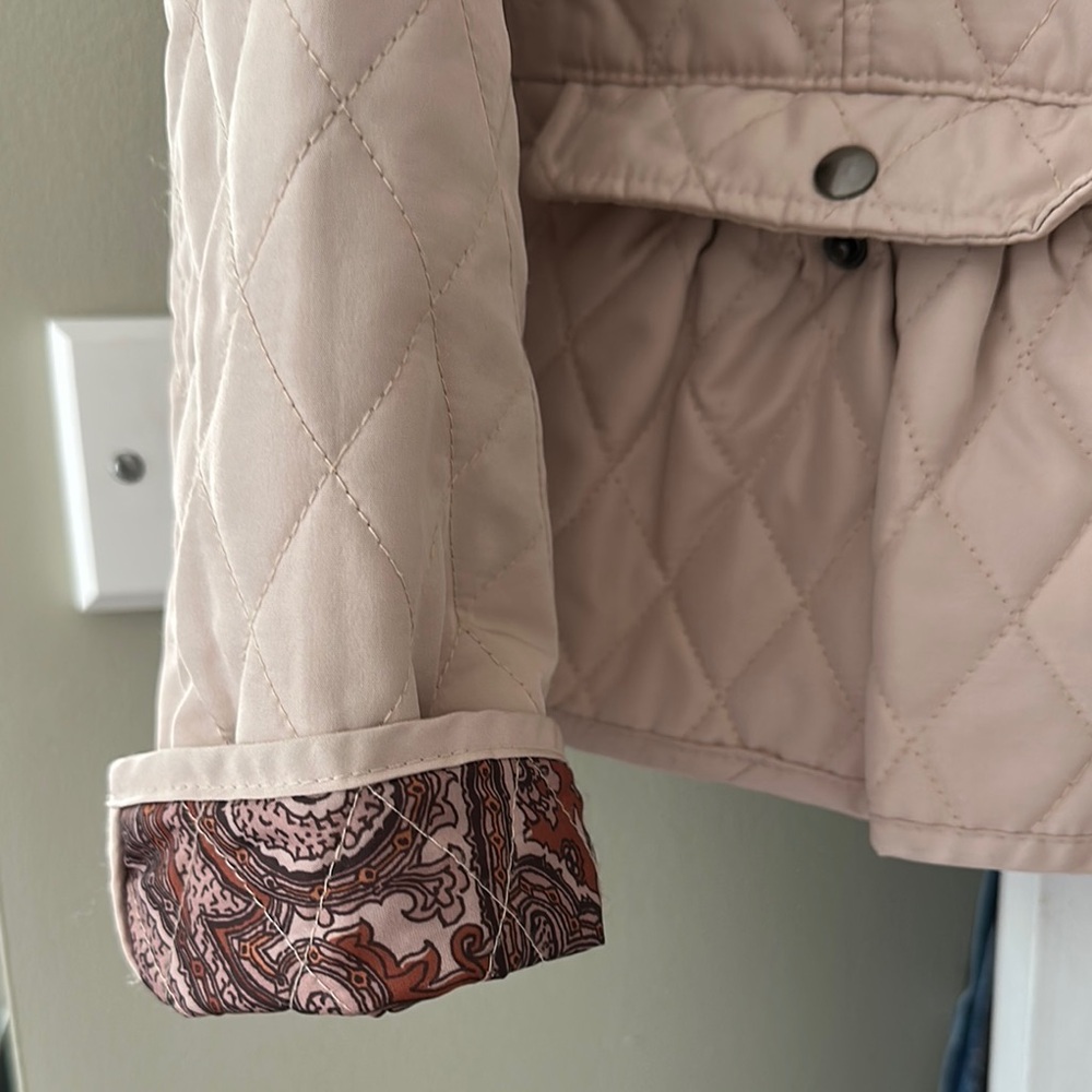 New York & Company Cream Quilted Puffer Jacket - Picture 4 of 7
